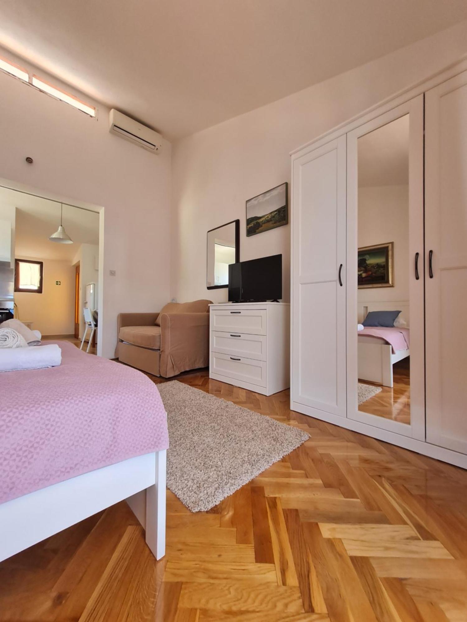 Apartments Apartmani Pintar Mimice Eksteriør bilde